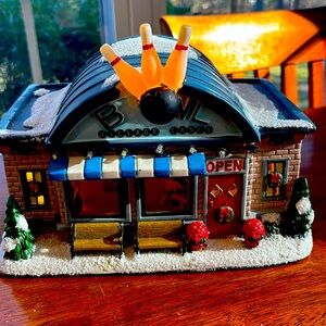 SNS Illuminated Bowling Alley.  Like new - hand painted.